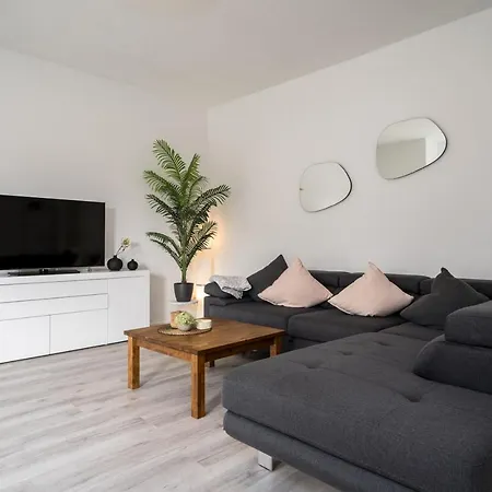 Apartment Am