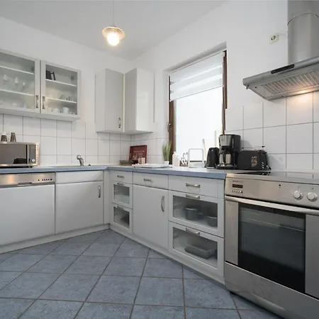 Apartment Am